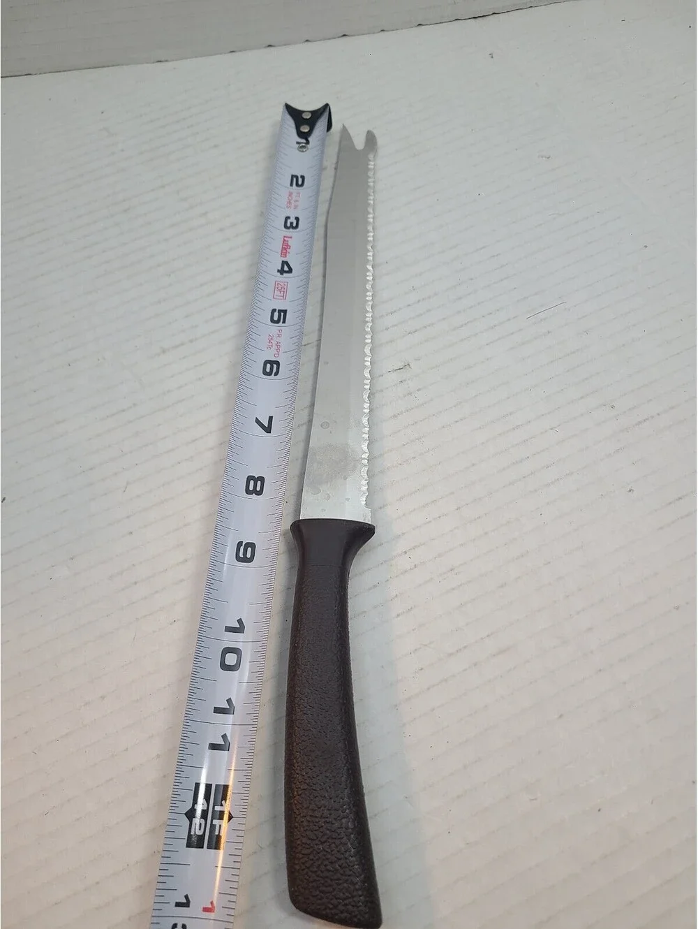 Vintage Serated Bread & Carving Knife Textured Brown Handle 12